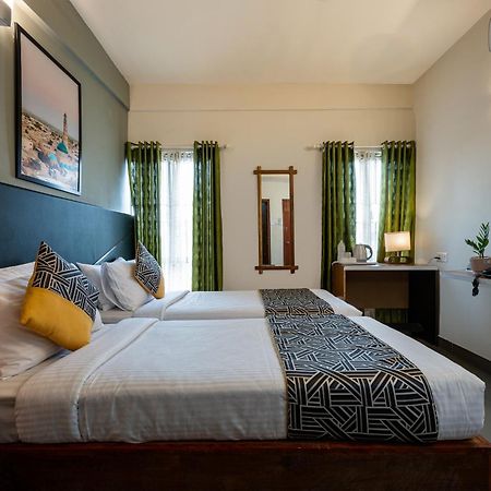 Cj Grande By Jesway Hotels & Resorts Kochi Bagian luar foto